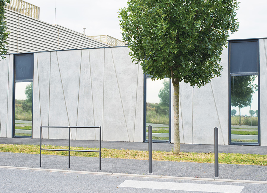 Barrière ZENITH conçu et fabriqué par Aréa mobilier urbain