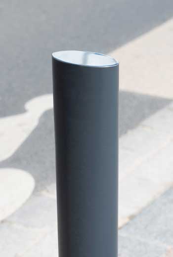 Area - Bollard and slim bollard - Zénith