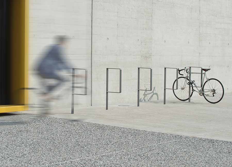 Appui vélos ANTARES conçu et fabriqué par Aréa mobilier urbain