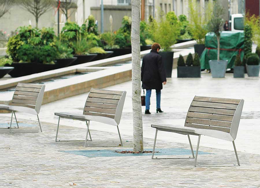 Banc MIAMI INOX et BOIS conçu et fabriqué par Aréa mobilier urbain