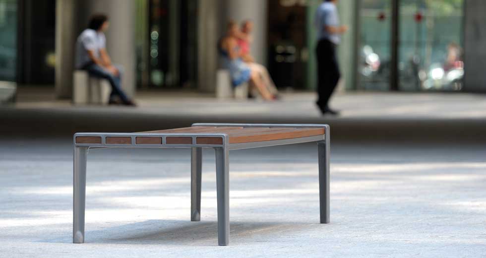 Area - Backless bench - Athènes