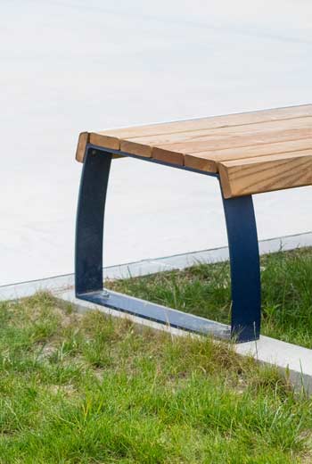 Backless bench - aréa street furniture