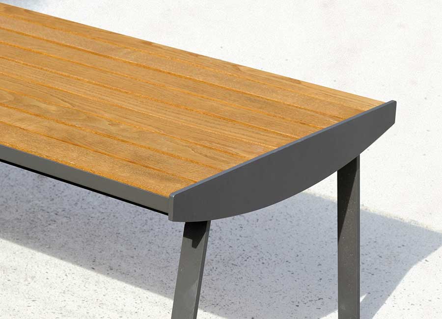 Banc simple ORLANDO BOIS conçu et fabriqué par Aréa mobilier urbain