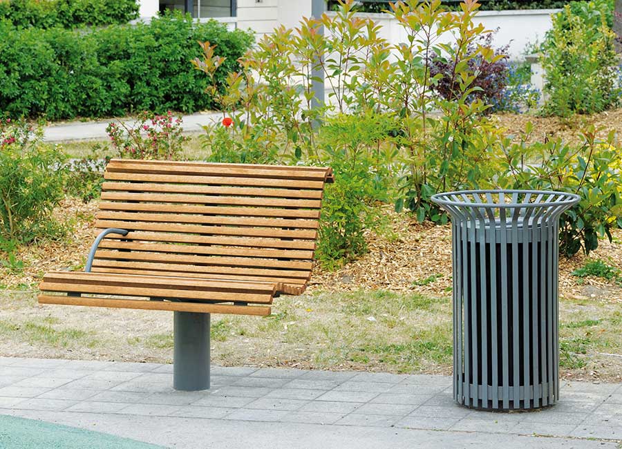 Banc VENISE BOIS conçu et fabriqué par Aréa mobilier urbain