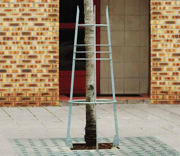 Area - Tree guard and stake - Byzance