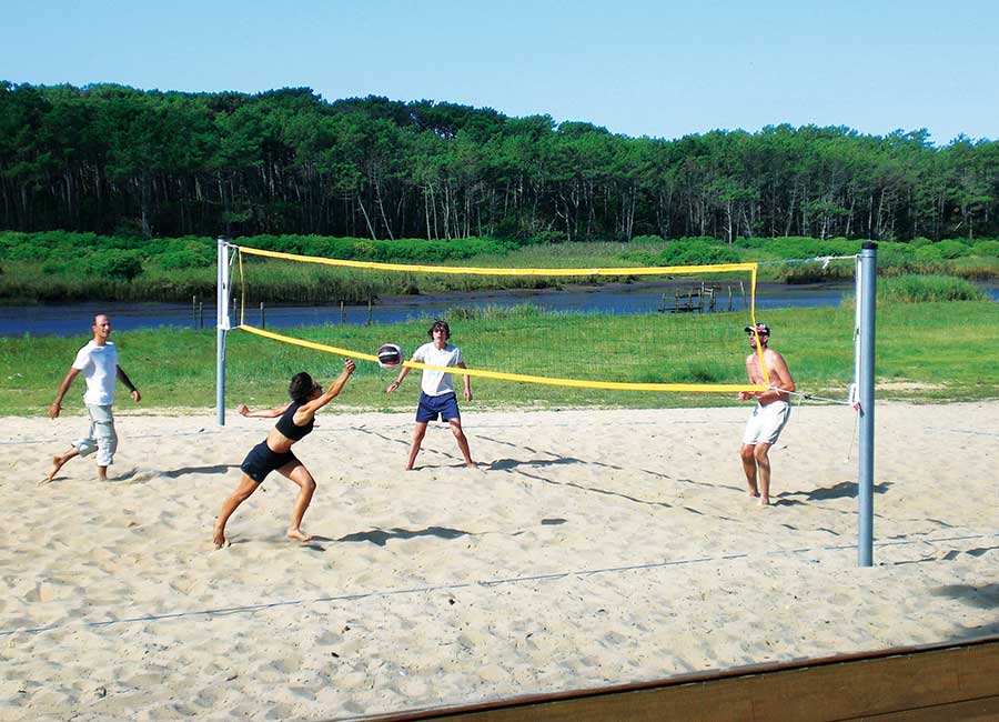 Kit de volley-ball  PALM conçu et fabriqué par Aréa mobilier urbain