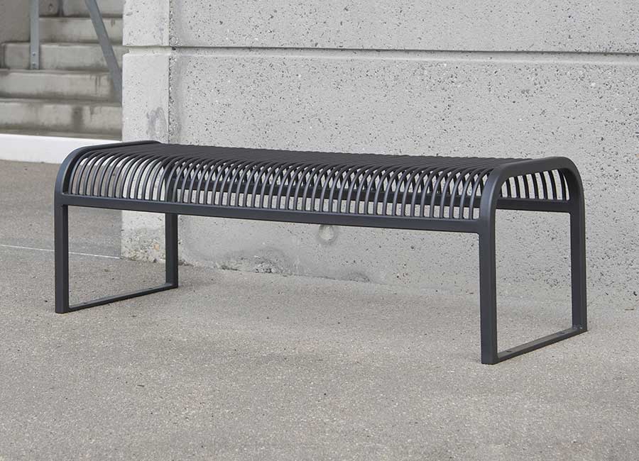 Banc simple NICE conçu et fabriqué par Aréa mobilier urbain