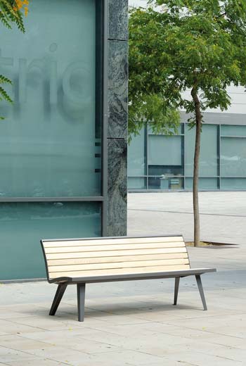 Area - Bench with backrest - Montréal Wood