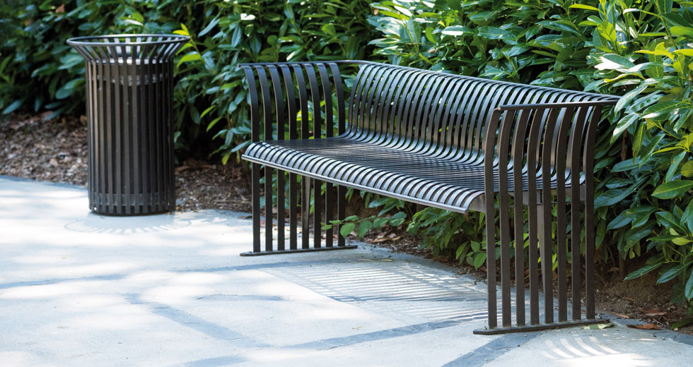 Area - Bench with backrest - Madère