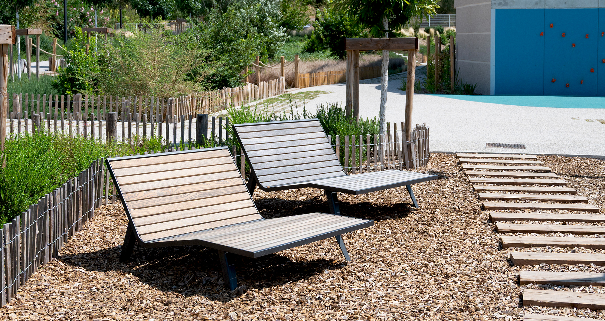 Area - Lounge chair - Michigan wood