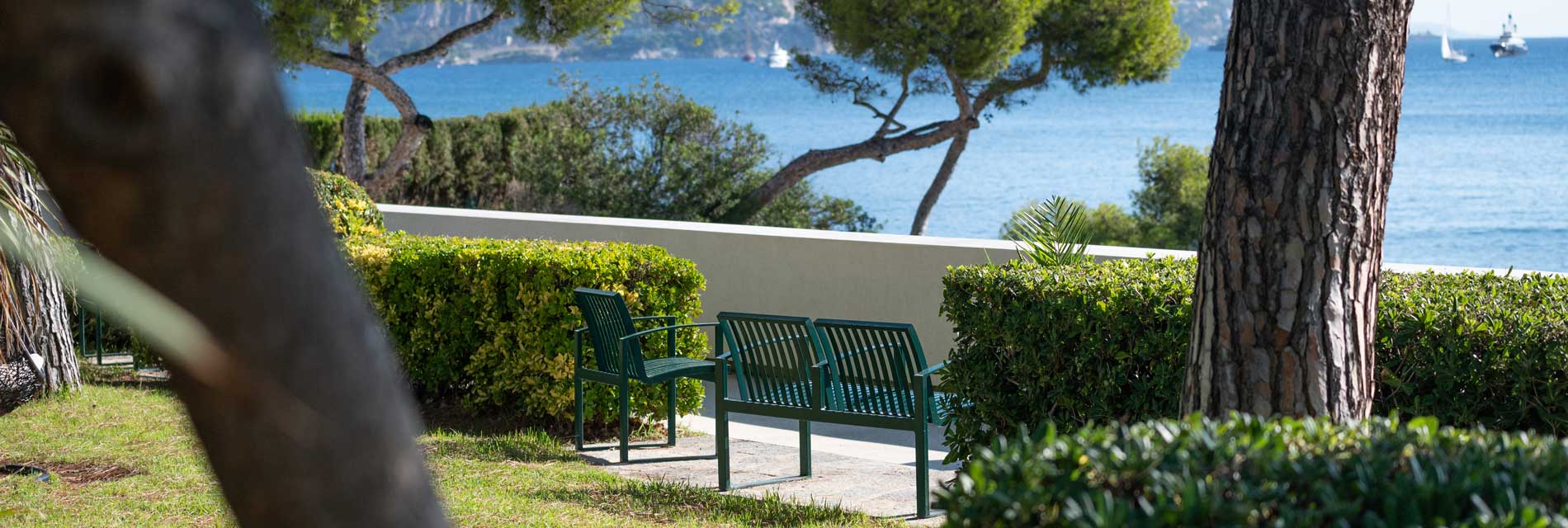 assises Newport conçues et fabriquées par aréa mobilier urbain